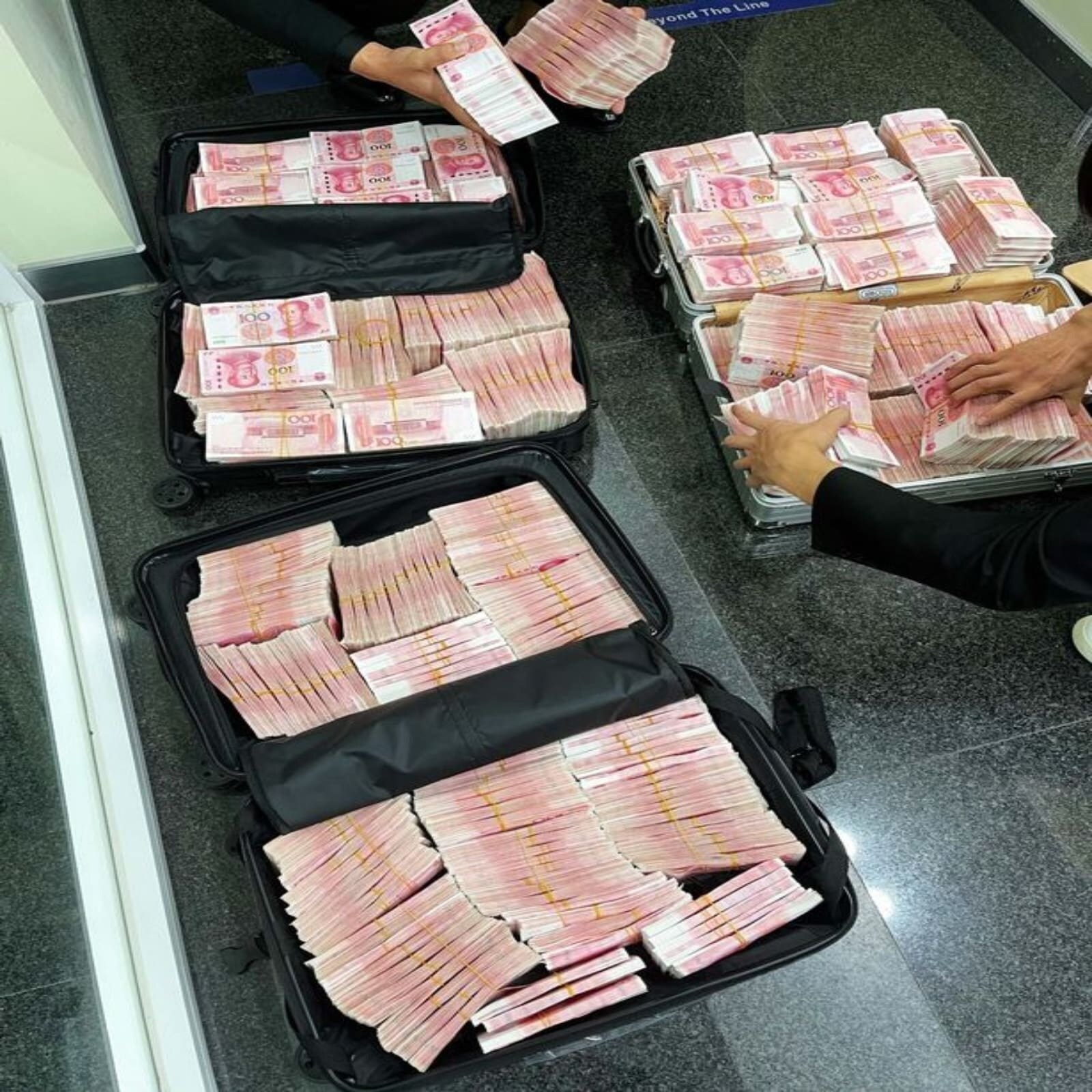 china man withdraws 5 crore from bank