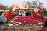કુમકુમ મંદિર દ્વારા સદગુરુ શ્રીઆનંદપ્રિયદાસજી સ્વામીની પ્રથમ માસિક તિથિ ઉજવવામાં આવી
