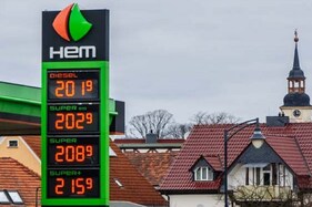 Russia Ukraine War: જર્મનીમાં વધી રહેલા તેલના ભાવનું ગણિત શું છે?