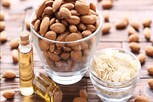 Beauty Tips: ત્વચાને વધારે નિખારવા આ રીતે કરો બદામનો ઉપયોગ, ખીલી ઉઠશે ચહેરો