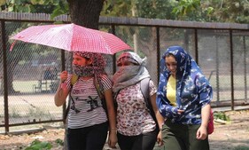 Ahemdabad: શહેરમાં ગરમીનો પારો 43 ડિગ્રીને પાર, શહેરીજનો હેરાન પરેશાન