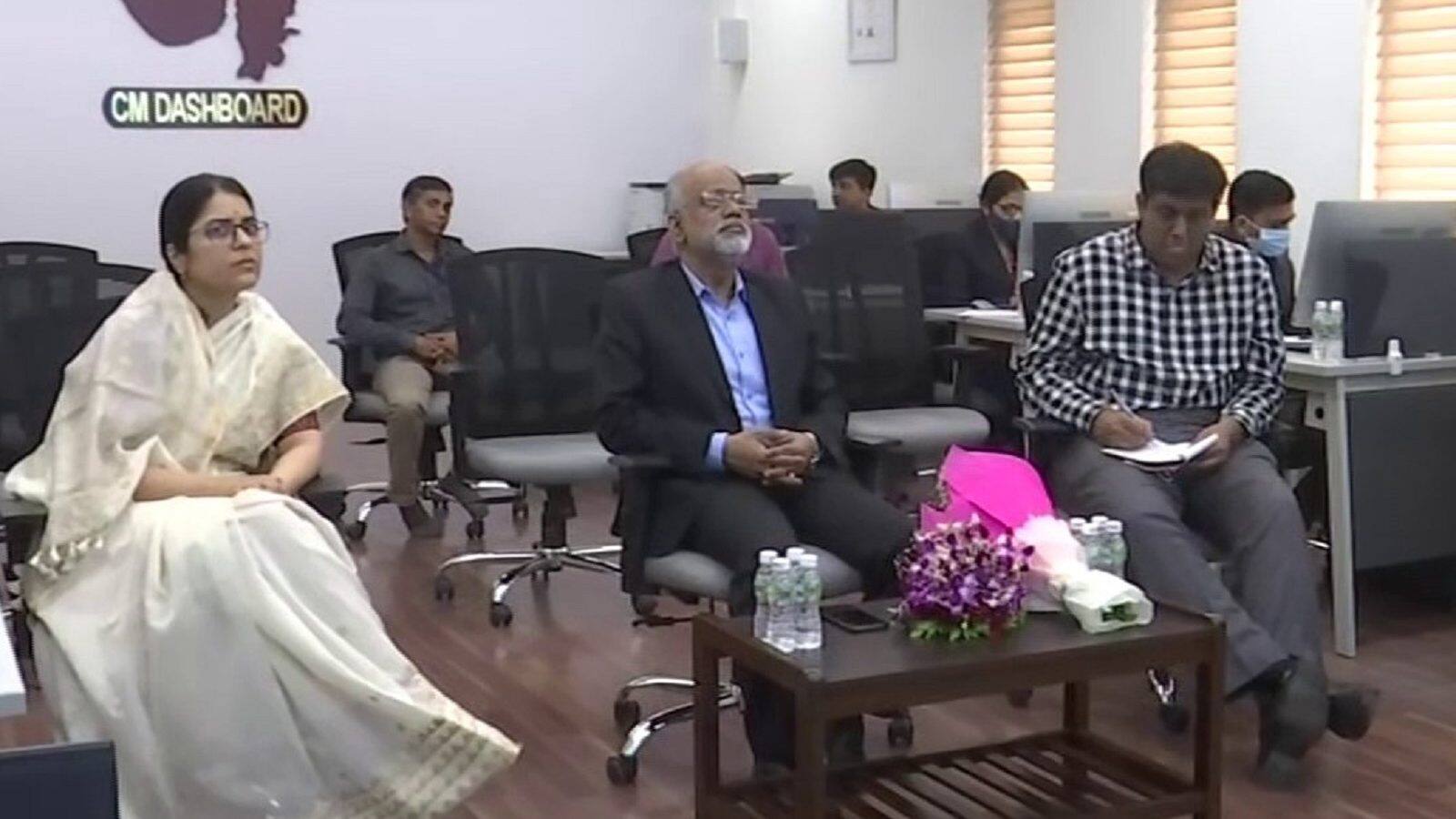 Kerala Chief Secretary in Gujarat to learn CM dashboard કેરળ ચીફ