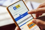 ખરીદવા, વેચવા કે હોલ્ડ કરવા, LIC રોકાણકારોએ હવે શું કરવું જોઈએ?