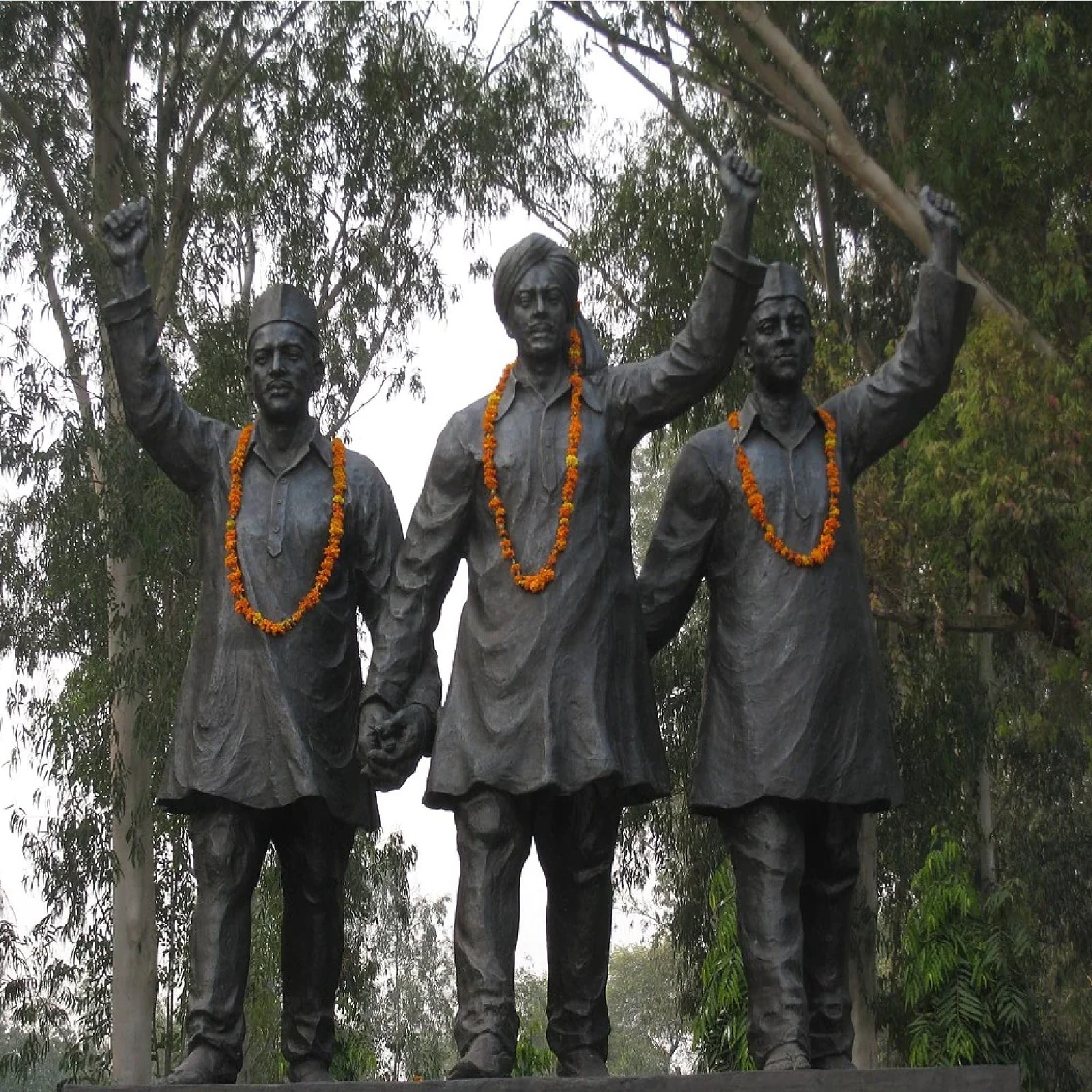 Sukhdev Thapar