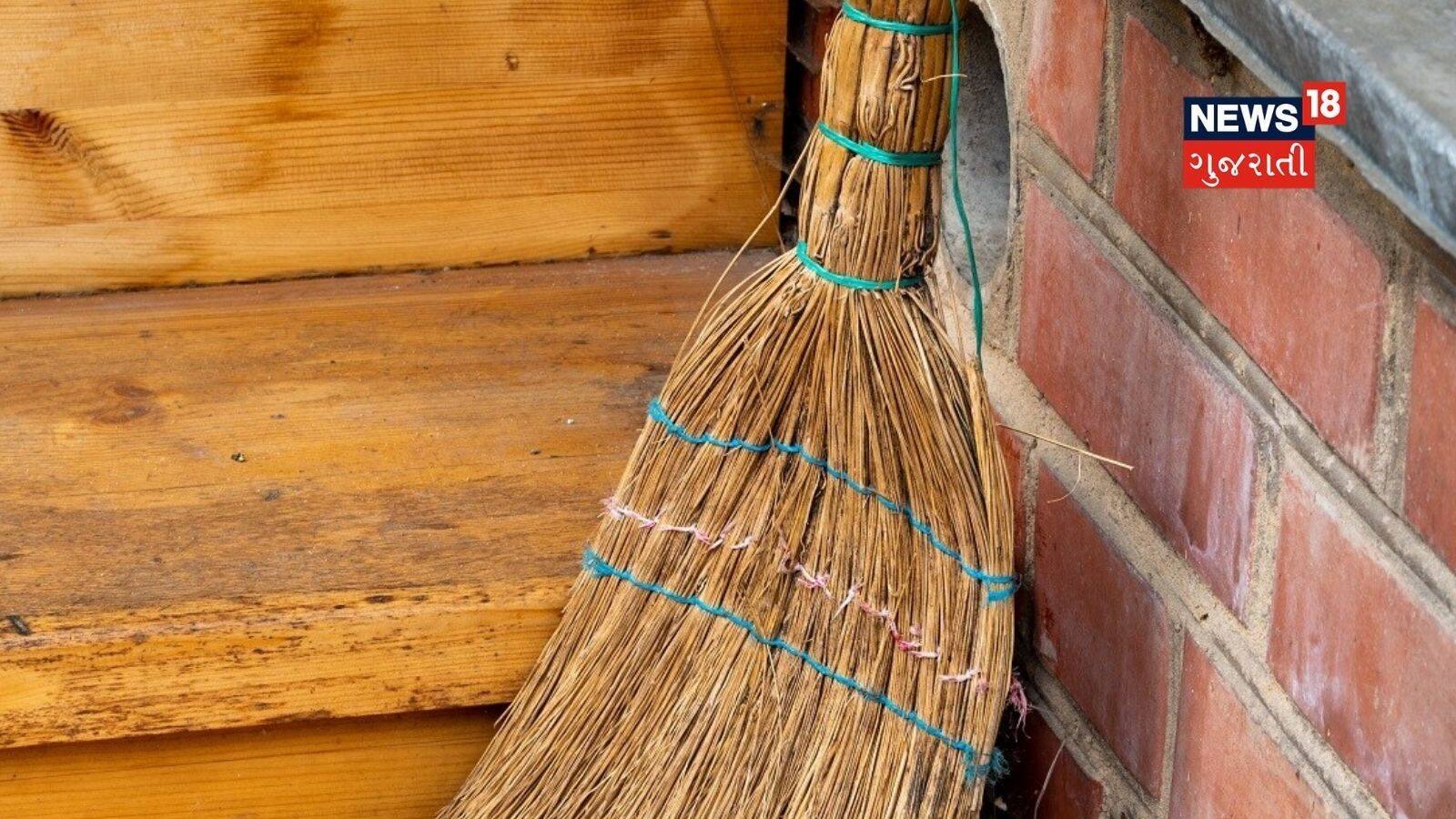 Vastu Tips for broom where to keep an old broom accordingto the