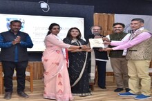 Bhavnagar: મહુવાનાં ઈનોવેટીવ શિક્ષક દંપતીને કેમ મળ્યો એવોર્ડ, જાણવા જેવું છે કારણ