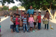Bhavnagar: તમે શનિ-રવિ શું કરો, આ ભાઇ ઝૂપડપટ્ટીના બાળકો ભેગા કરે અને...