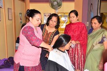 Jamnagar: Why did the female principal donate hair, why will this hair be sent to Kolkata?