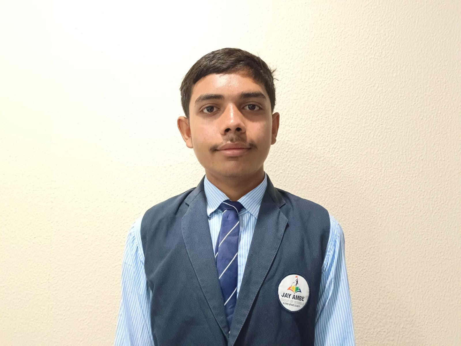 10th board exam result 2023 Jay lathiya get third rank in bharuch 