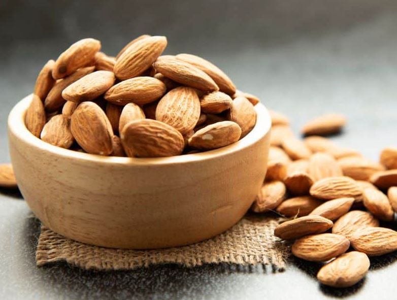 Adulterated dry fruits are being sold in the market