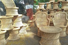 Bharuch : અંકલેશ્વર ખાતે વેચાઈ રહ્યા છે વાંસની લાકડીઓમાંથી બનાવેલા ટેબલ-ખુરશી