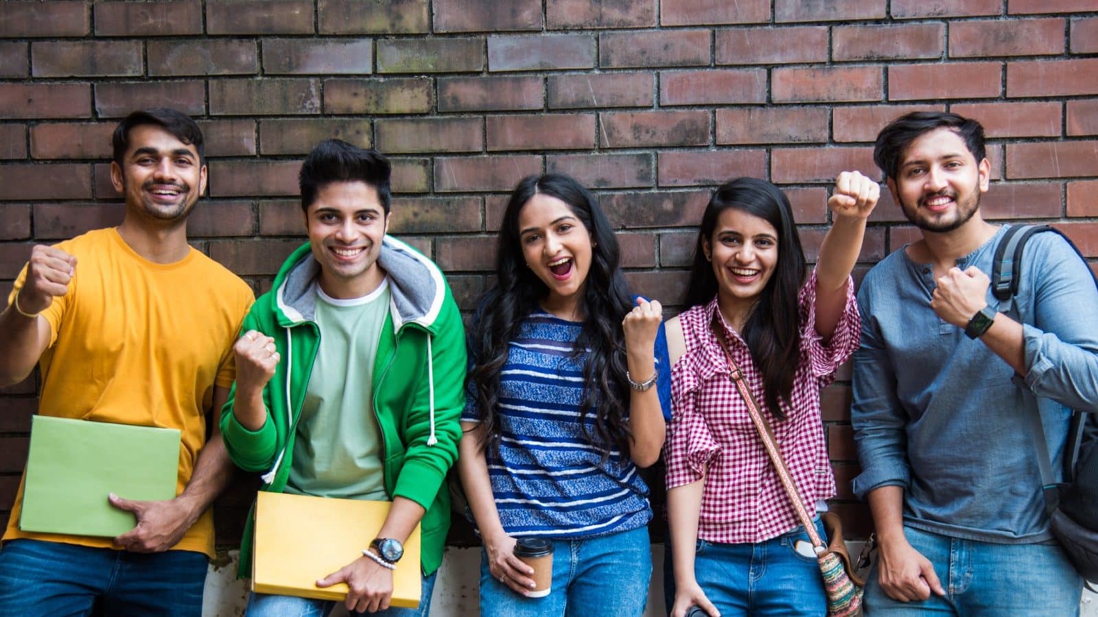 Best MBA Colleges: માત્ર બે લાખમાં એમબીએ અને કરોડોનું પેકેજ, એડમિશન મળતા જ નોકરીની ગેરંટી | - News18 Gujarati
