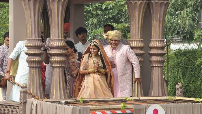 The daughter of a diamond merchant will take initiation after leaving her wealth of crores