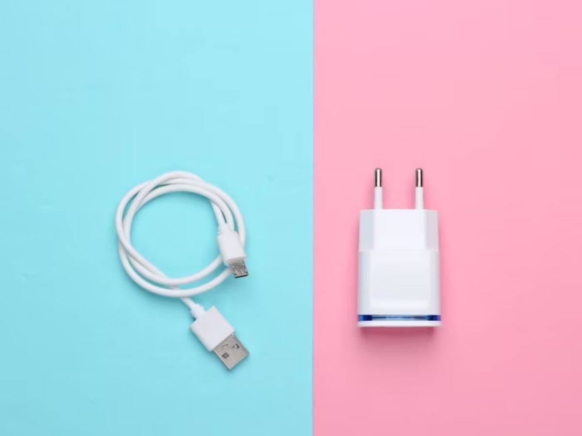 ચાર્જરનો વાયર લાંબો કેમ નથી હોતો? કોઇ ખાસ કારણ છે કે ઇરાદાપૂર્વક આવું