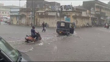 ગુજરાત વરસાદ આંકડા અને આગાહી - Gujarat rain data 24 hours weather forecast  | અમદાવાદ - News18 ગુજરાતી