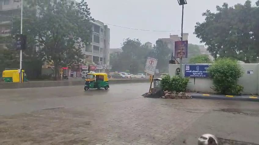 અમદાવાદમાં ધોધમાર વરસાદ અને આગાહીAhmedabad rainfall in most area weather forecast – News18 ગુજરાતી