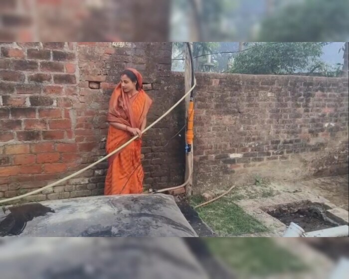 hardoi, hardoi news, biogas plant, woman made biogas plant, woman made biogas plant in house, hardoi woman made biogas plant in home, Homemade biogas plant, biogas for cooking, up news hardoi, hardoi news, biogas plant, woman made biogas plant, woman made biogas plant in house, hardoi woman made biogas plant in home, Homemade biogas plant, biogas for cooking, up news