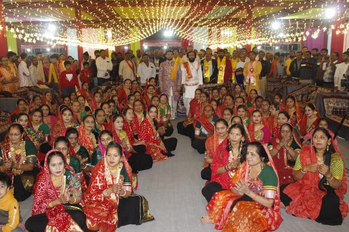 Halari, Ahirani Raas was held Jamnagar part of auspicious marriage proposal Halari, Ahirani Raas was held Jamnagar part of auspicious marriage proposal