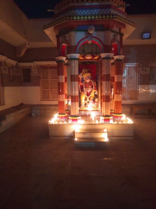 Decoration in Shiva temple in Jamnagar city 