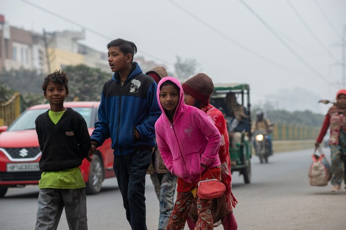   According to the information provided by the Meteorological Department, the lowest temperature in Gujarat has been recorded in Nalia in the last 24 hours. Naliya recorded a temperature of 9 degrees. Along with this, 13.4 degrees in Gandhinagar, 13.8 degrees in Rajkot, 15.4 degrees in Ahmedabad, 15.6 degrees in Vadodara have been recorded. So 18.2 degree minimum temperature has been recorded in Surat.