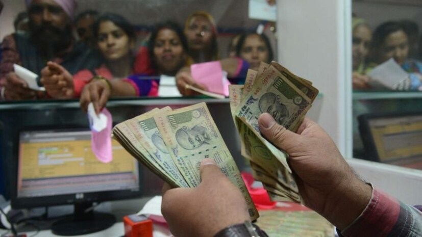 RBI cancels 150 nbfc registration check list for your loan and fd impact