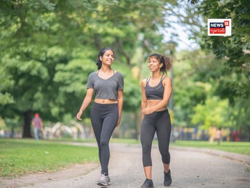 Walking strengthens the bones. The back is strengthened by the back, which will not cause the body to stir and health will be good. Don't use the phone when you walk. Doing so causes pressure on the neck which can cause pain.