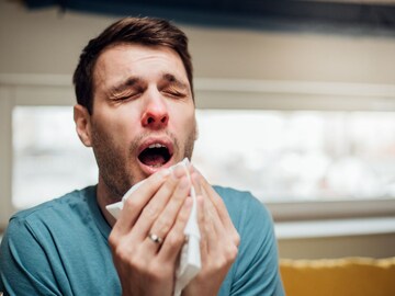 Frequently sneezing with a changing environment? Expert said- This may be a serious illness!