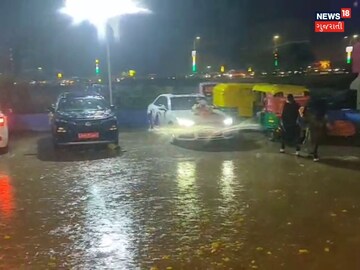 Rain with heavy winds in Ahmedabad 