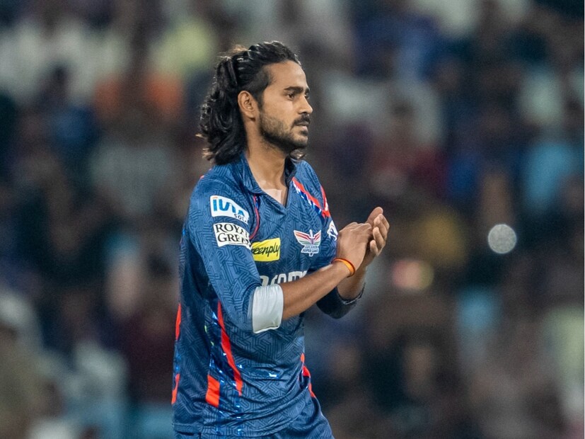 અભિષેક શર્મા સાથે બાખડવાની દિગ્વેશ રાઠીને સજા મળી, મોટો દંડ થયો ...