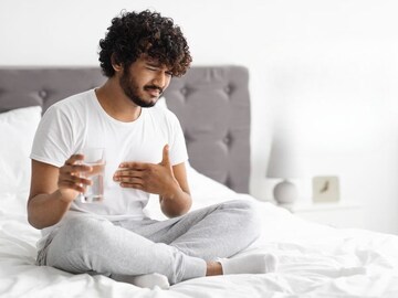 Is inflammation of the chest while sleeping at night? Add this item to the tea and drink; Immediately there will be relief 