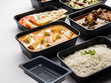     Do you use a black container in an online food parcel or tiffin? So be careful