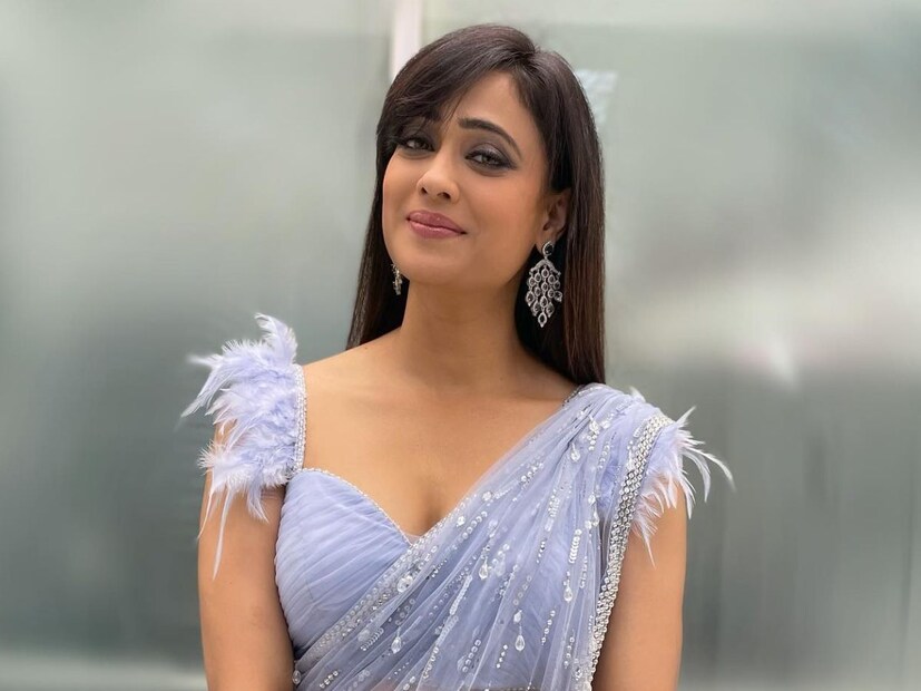 श्वेता तिवारी ने खुलासा किया कि पहले सीरियल्स की शूटिंग लगातार 72 घंटे चलती थी। घर जाने का समय नहीं मिलता था और चेक 30 की बजाय 45 दिन का मिलता था।