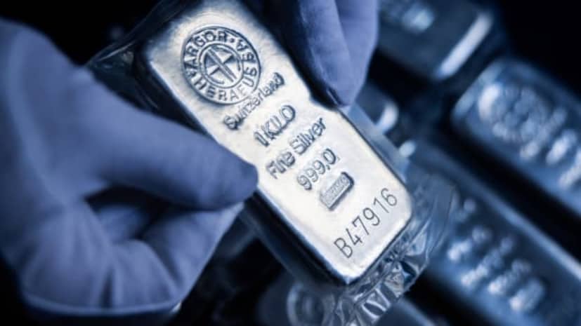 silver price may rise skyrocket expert new target over 3 lakhs as metal rises over 200 percent in just 9 months silver price may rise skyrocket expert new target over 3 lakhs as metal rises over 200 percent in just 9 months