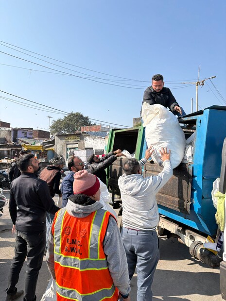 Clean Up Rajkot Group cleaned Ramnath Mandir and Aji River