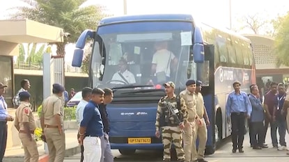 અમદાવાદમાં ટીમ ઈન્ડિયાનું ભવ્ય સ્વાગત 