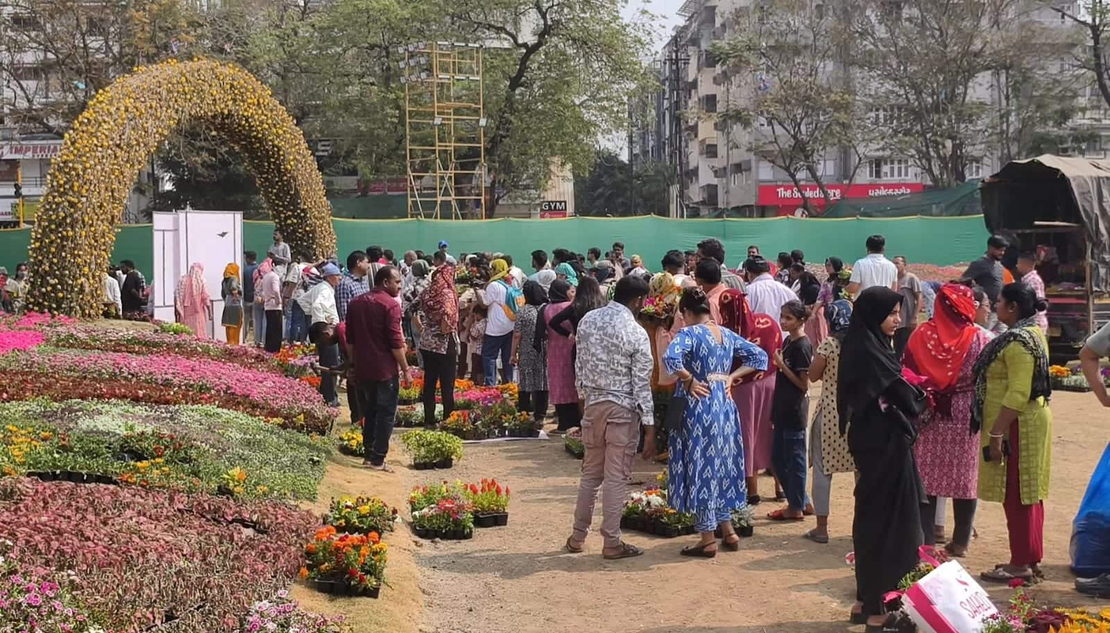 Navsari Flower Show Plants will be available at cheap prices at Lunsikui Ground 