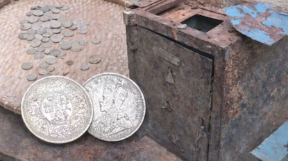 જમીનમાંથી નીકળ્યો બ્રિટિશ કાળનો ખજાનો