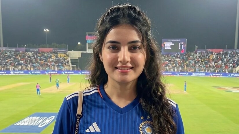 Aira Rawat In Indian Team Jersey