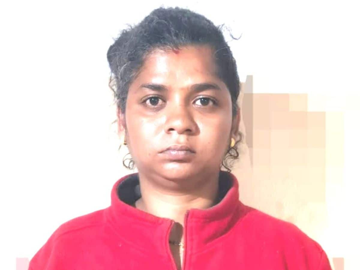 Bengaluru Shocking Incident kannada actress urmila aka bindu ended up live in partners life asm