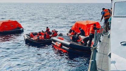 અમેરિકાએ IRIS ડેનાને ચેતવણી આપ્યા બાદ કર્યો ટોર્પેડો હુમલો