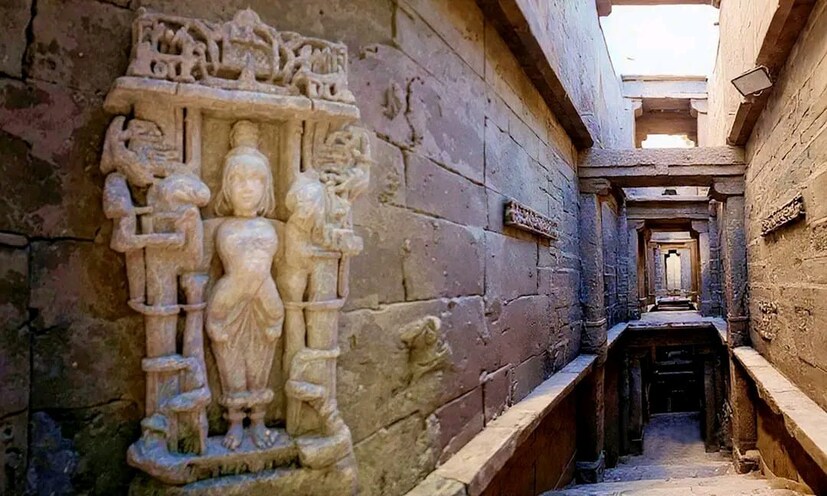 500 teachers in Valam village