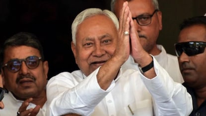 નીતિશ કુમાર