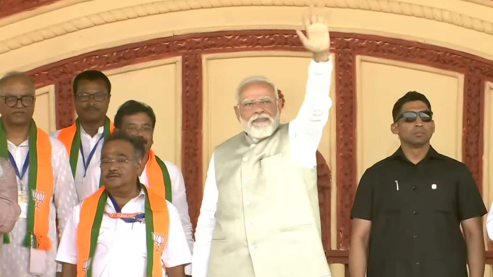 Kolkata BJP TMC Clash PM Modi Rally Violence Update