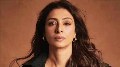 આ મૂવી સુપરહિટ સાબિત થઇ હતી.