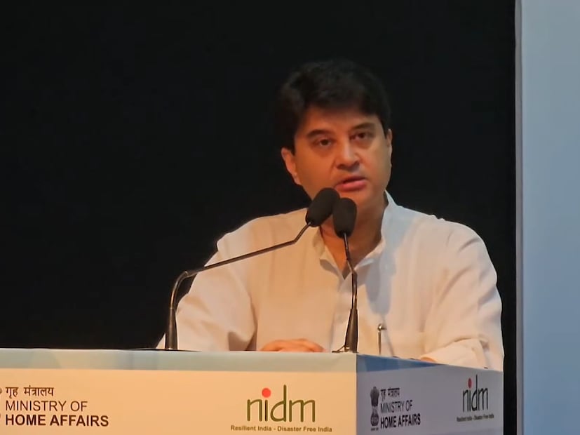 nationwide trial of mobile based disaster alert systems going on citizens ignore test message