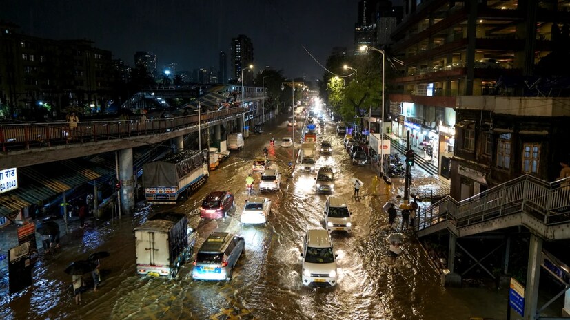 Mumbai Torrential Rain 4 Storey Building Collapses Killing 6 Schools Colleges Closed