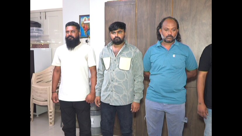 terrifying plan expolsed of 6 accused caught with 18 guns and 30 live cartridges in Rajkot before ashadhi bij Rath Yatra