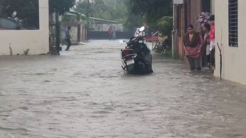 Surat rain update