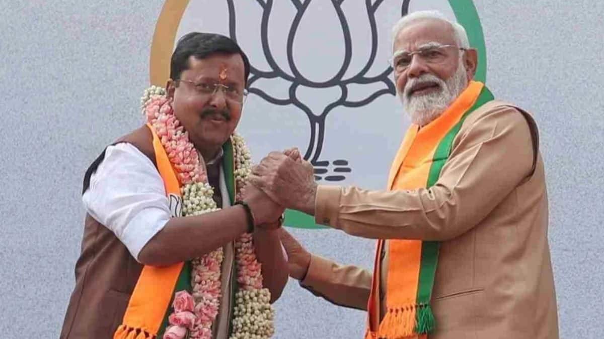 ગુજરાત મોડલ UPમાં? ભાજપે તાવડે-પટેલને જવાબદારી સોંપી