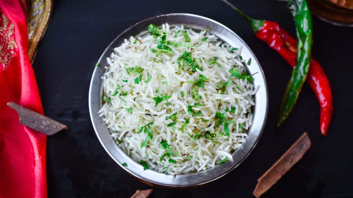 કુકરમાં ભાત ખીલેલા બનાવવાની સરળ રીત